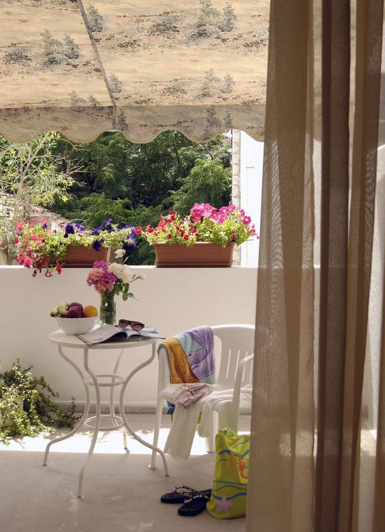 Guesthouse Corali Hidra Exterior foto
